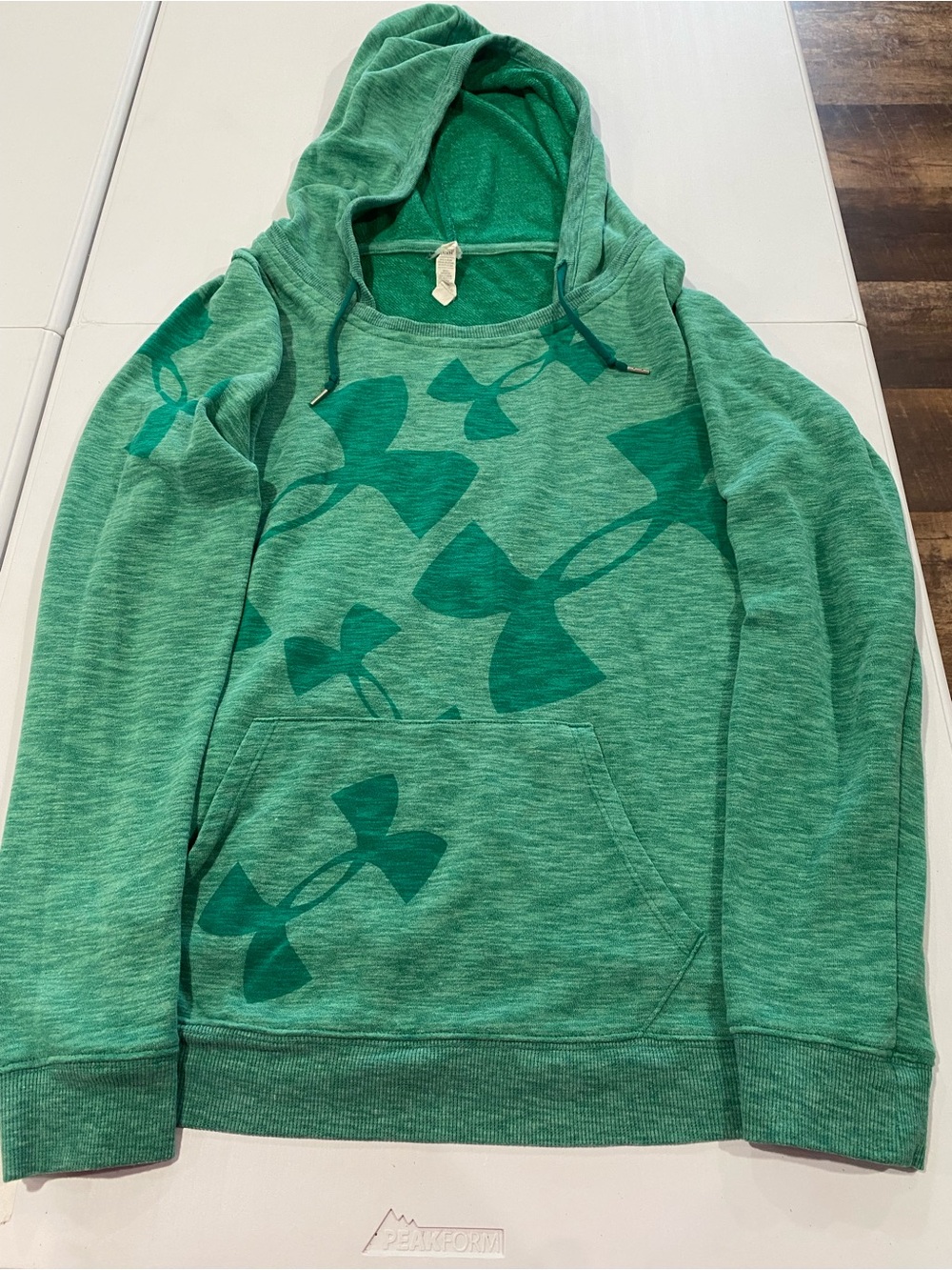 Under Armour Green Graphic Cowl Hoodie